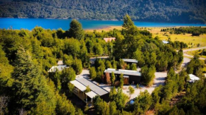 OUTSCAPE l Cabaña en Lago Chapo con Hot Tub